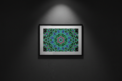 CHROMATIC FLORAL STAR Premium Kunstprint als gerahmtes Poster an dunkler Wand mit dramatischem Spotlight