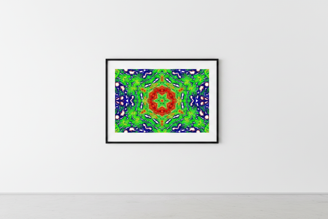 SPECTRUM STAR MANDALA Premium Kunstprint als gerahmtes Poster an weißer Galeriewand mit cleanem Licht